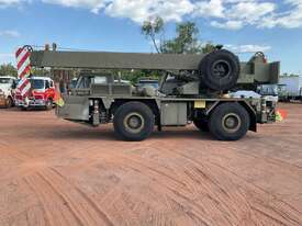 1988 Tadano AR200M All Terrain Crane - picture2' - Click to enlarge