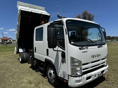 Isuzu NPR250 Crew 4x2 Dualcab Tipper Truck. One Owner 