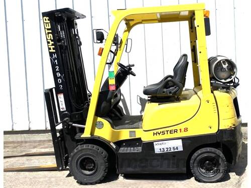 HYSTER H1.8XT Counterbalance Forklift