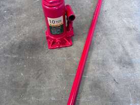 Heavy-Duty Hydraulic Bottle Jack / Car Lift Jack - 10 Ton - picture0' - Click to enlarge