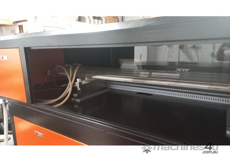 caption High Quality Industrial Laser and Multiple Blade Stack Bending Machine