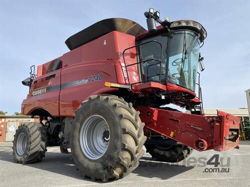 caption Case IH 7240 Axial Flow