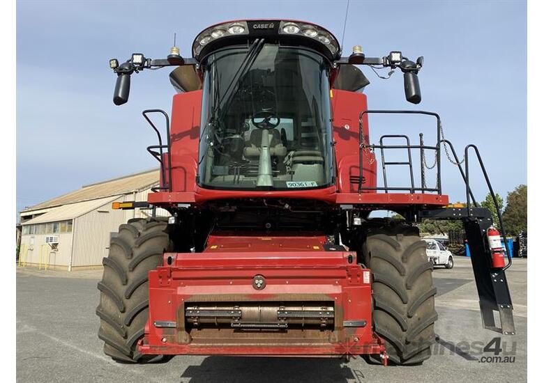caption Case IH 7240 Axial Flow