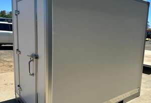 EXEQ Freezer / Cooler Room