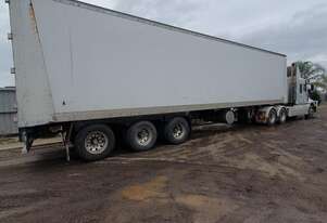 1998 Maxitrans 13.4M Triaxle Refrigerated Pantec 1998 Maxitrans 13.4M Triaxle Refrigerated Pantec