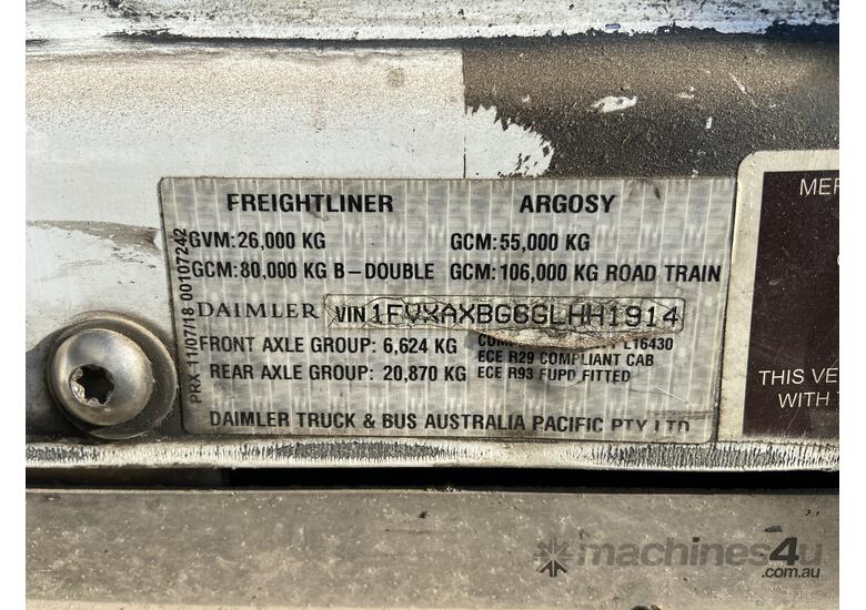 caption 2015 Freightliner Argosy 6x4 Prime Mover (WOVR - Repairable Write-off)