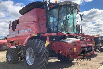 Case IH 2013   7230 Combine
