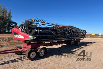 MacDon 2152 Header Front Harvester/Header