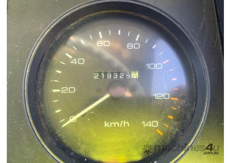 1995 Isuzu FSR750  Crane Tipper