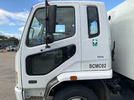 2010 Mitsubishi Fuso Fighter FM600 Tipper - picture2' - Click to enlarge