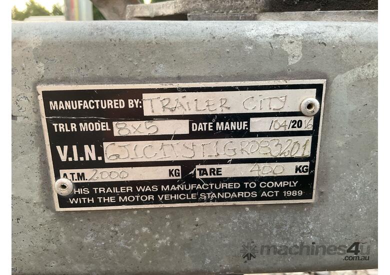 caption 2016 Trailer City Tandem Axle Box Trailer