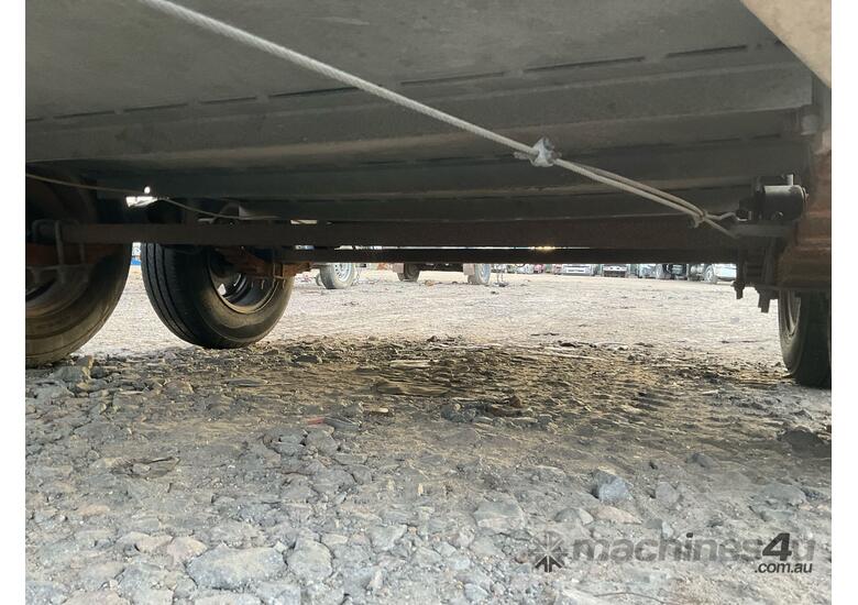 caption 2016 Trailer City Tandem Axle Box Trailer