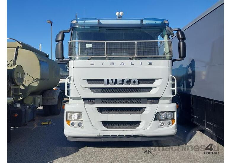 caption Iveco Stralis
