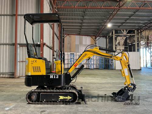 caption 1.2tn Mini Excavator