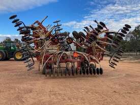 2016 BOURGAULT 8910 AIRSEEDER  - picture0' - Click to enlarge