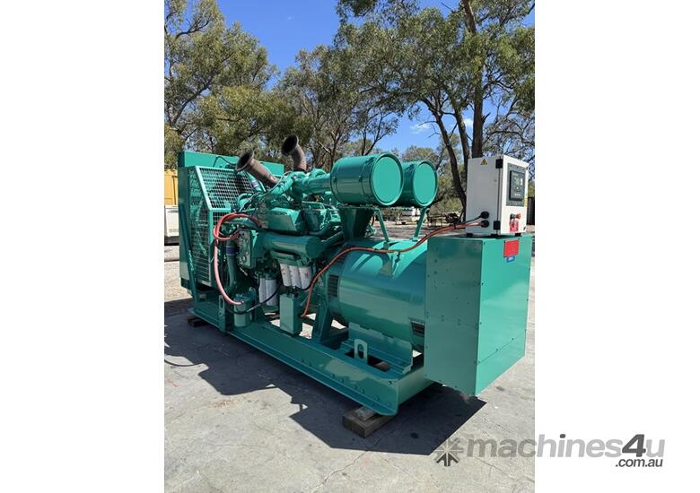 caption 450KVA CUMMINS GENERATOR
