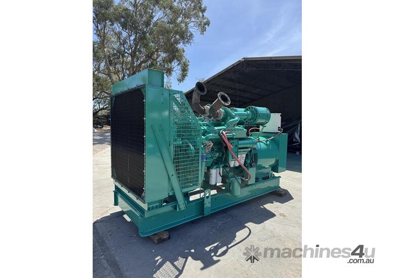 caption 450KVA CUMMINS GENERATOR