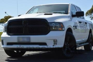 Dodge 2021   Ram 1500 Express