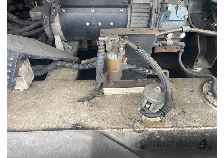 caption 2013 Pitmaster 8HTM2000 Lighting Trailer