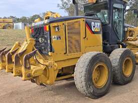 2009 Caterpillar 140M CAT 140M Motor Grader 8 Speed with Rear Ripper Att - picture0' - Click to enlarge