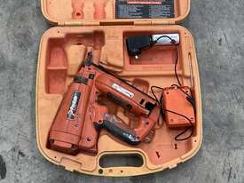 Paslode Impulse IM250A Cordless Angled Finish Nailer - picture1' - Click to enlarge