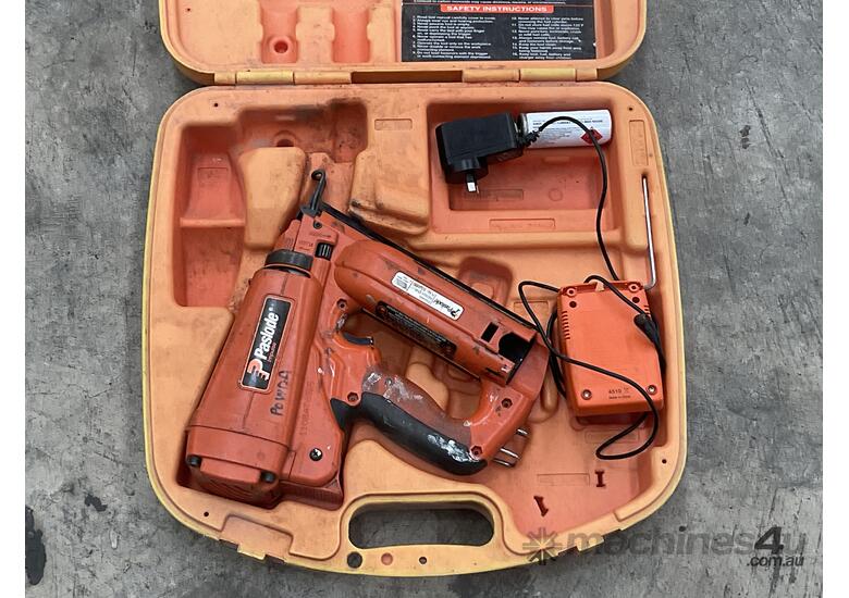 Paslode Impulse IM250A Cordless Angled Finish Nailer