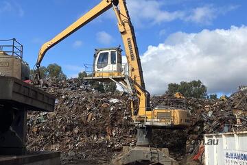 Liebherr   A 934 C-HD Liebherr   A 934 C-HD