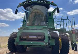 John Deere 2017   S680 Combines