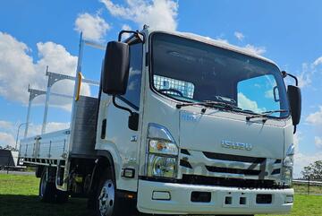 0000 Isuzu NNR 45-150 AMT MWB Cab Chassis