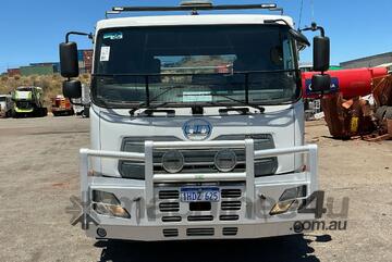 2020 Nissan UD Table Top (Day Cab)