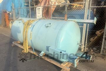 3000L Vertical Compressed Air Pneumatic Receiver Cylinder Pressure Vessel stand