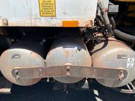 2010 Mitsubishi Fuso FV500 Asphalt Truck - picture0' - Click to enlarge