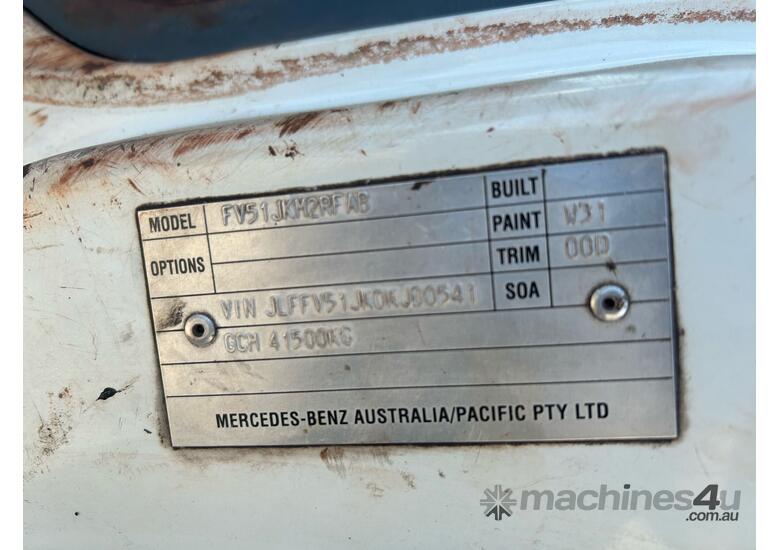 2010 Mitsubishi Fuso FV500 Asphalt Truck