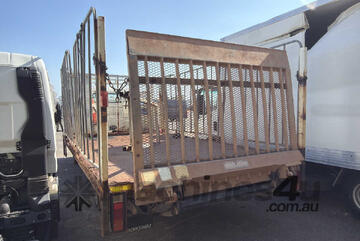 2014 Mitsubishi Fuso Canter 615 Caged Tabletop