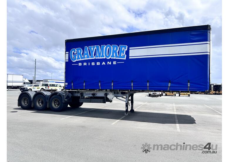 2012 Vawdrey VB S3 Tri-Axle Curtainsider