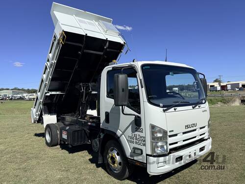 Isuzu NPR400 Medium Single Cab 4x2 Factory Steel PTO Tipper Truck. Ex Council.