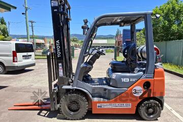 Wollongong Forklift: 2020 Toyota 1.8T LPG, 2-Stage Standard Mast, 3.7m Lift!