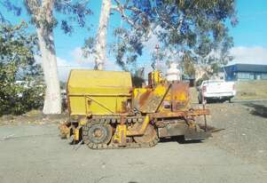 C-300 Allatt mini paver , 2.4 to 3.0 [ 8' to 12' ] 4cyl Kubota , 5.5ton , 2 speed drive ,