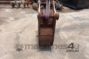 Ech   300 mm GP Bucket