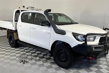 Toyota   Hilux GUN126R