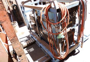 225 amp ac/dc , 8kva power , welding leads , oxy