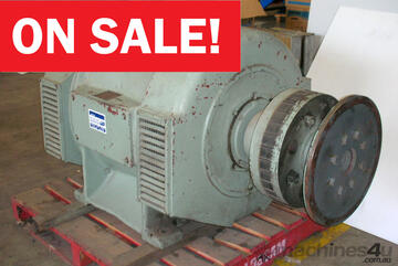 MACFARLANE - 138kVA Brush OTS 552 Alternator