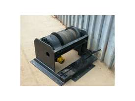 Thomas electric winch  - picture0' - Click to enlarge