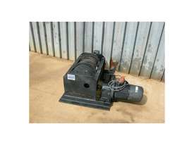 Thomas electric winch  - picture2' - Click to enlarge