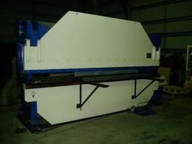Kleen 150 tonne x 4.3m Press Brake - picture2' - Click to enlarge