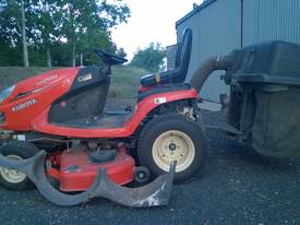 Kubota GR2120 only 110 hours - picture0' - Click to enlarge