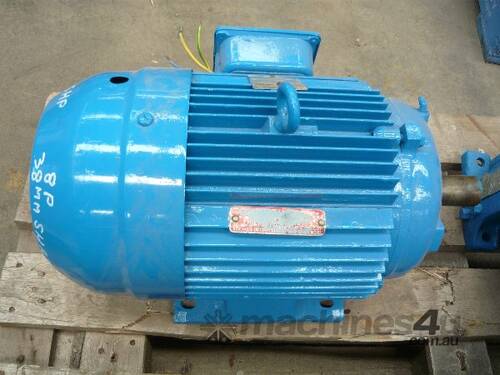 BROOKS 5.5HP 3 PHASE ELECTRIC MOTOR/760RPM