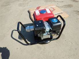 Concrete Vibrator c/w 6.5Hp Petrol Engine - 2991-9 - picture0' - Click to enlarge