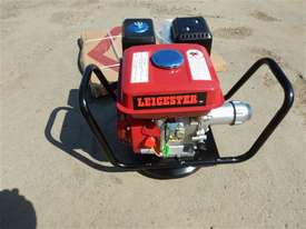 Concrete Vibrator c/w 6.5Hp Petrol Engine - 2991-9 - picture1' - Click to enlarge