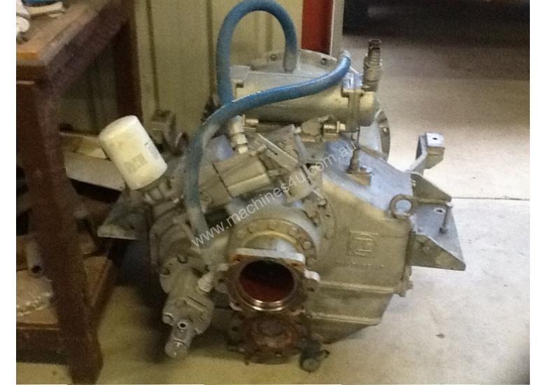 Used 2000 ZF marine gearbox ZF marine gearbox Marine Equipment in